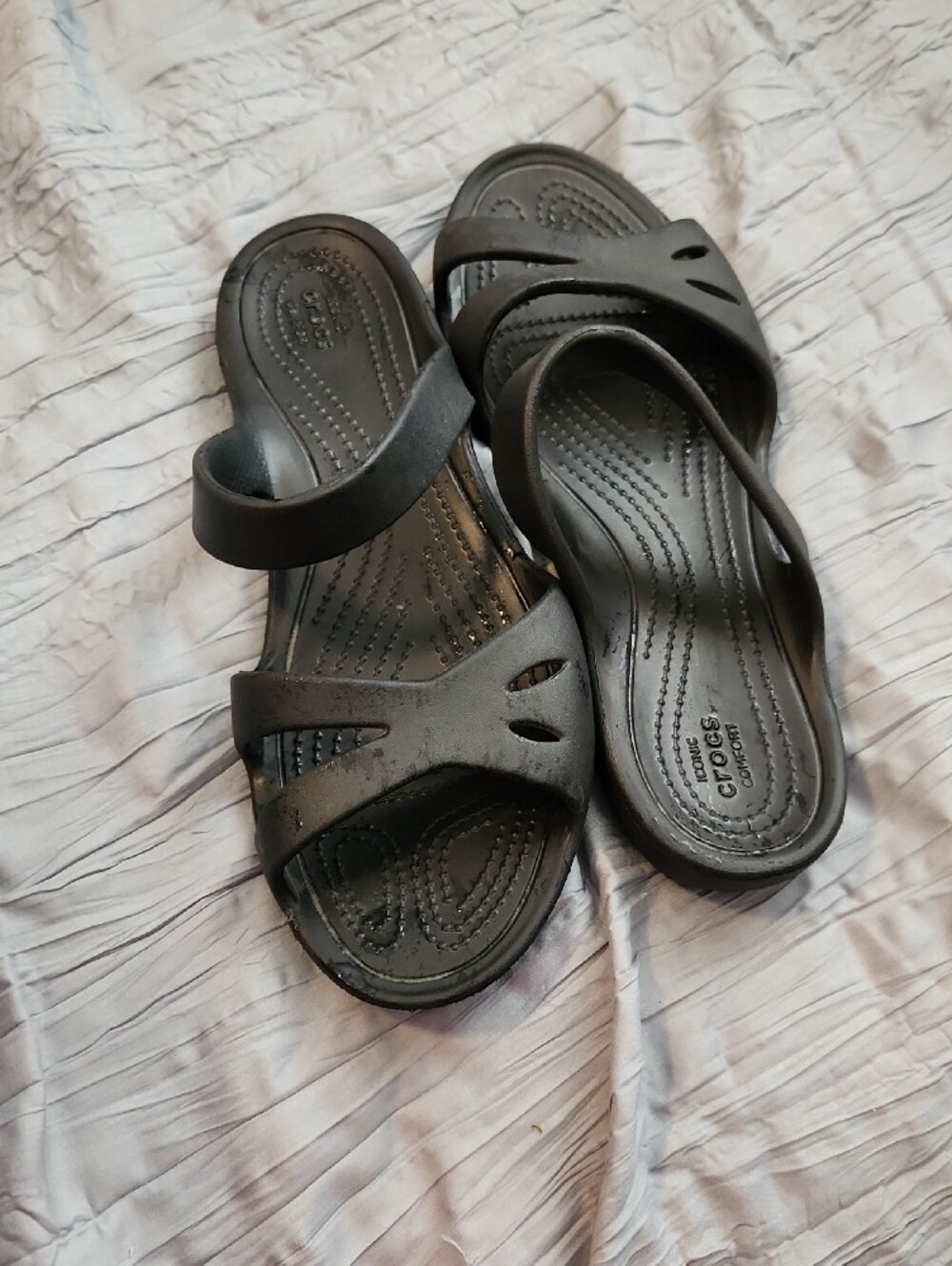 CROCS Black Women's Casual Slide Sandals - Picture 3 of 6